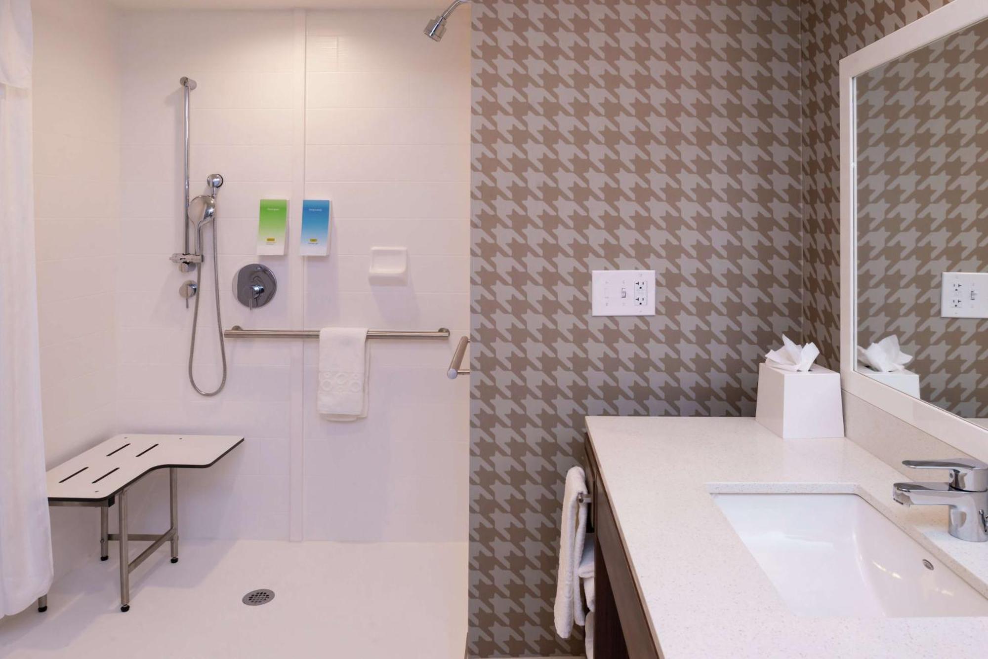 Home2 Suites By Hilton New Albany Columbus Екстер'єр фото