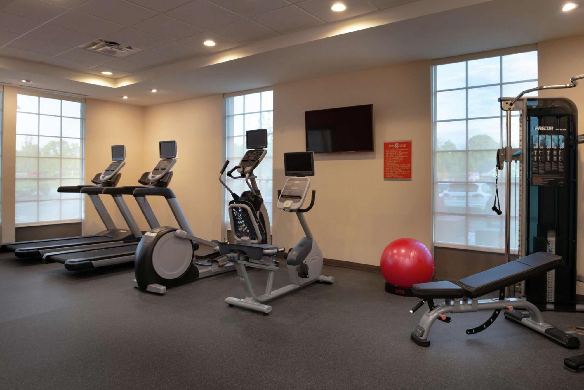Home2 Suites By Hilton New Albany Columbus Екстер'єр фото