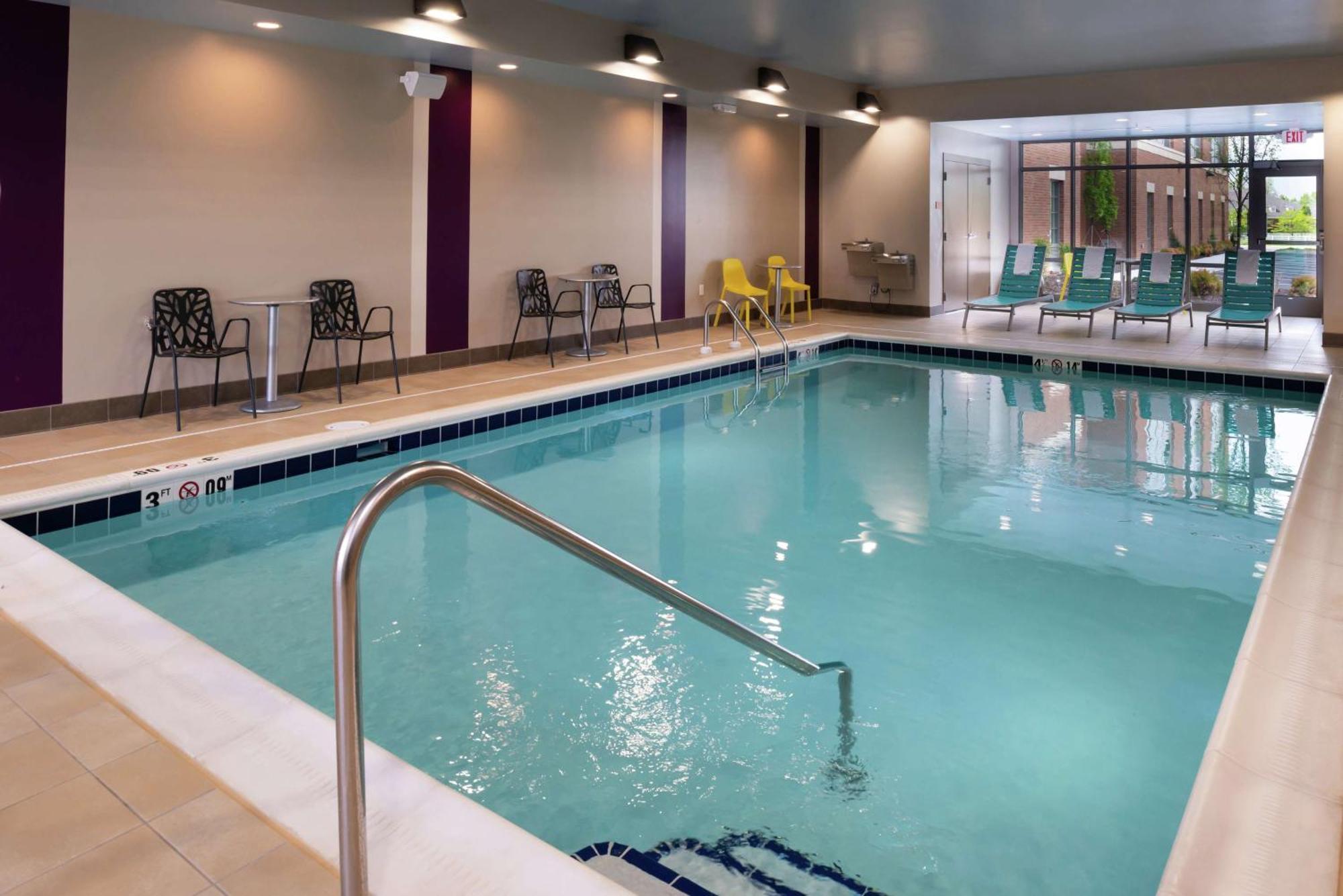 Home2 Suites By Hilton New Albany Columbus Екстер'єр фото